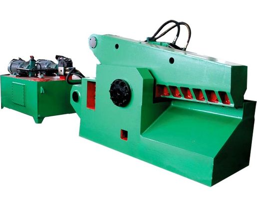 Купить Hydraulic Scrap Metal Baler with 2.0*1.5*1.0m Material Box and 1300KN Pressure for Efficient Baling online manufacture